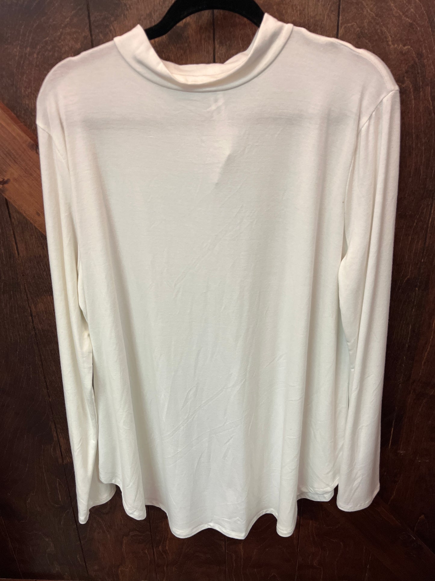 Mock Neck Rounded Hem