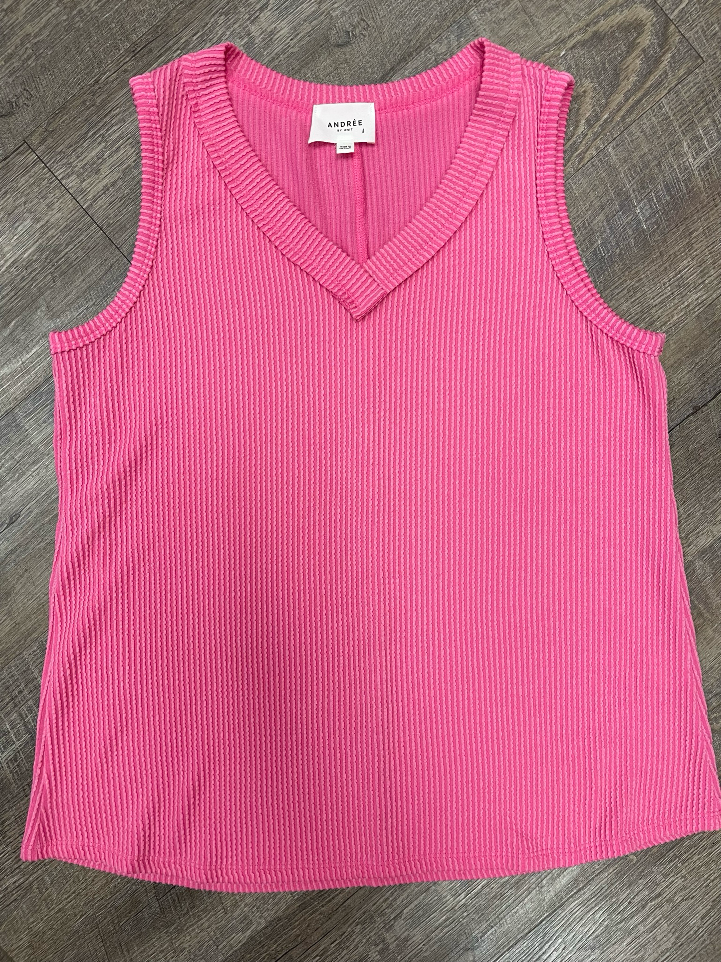 Sleeveless V