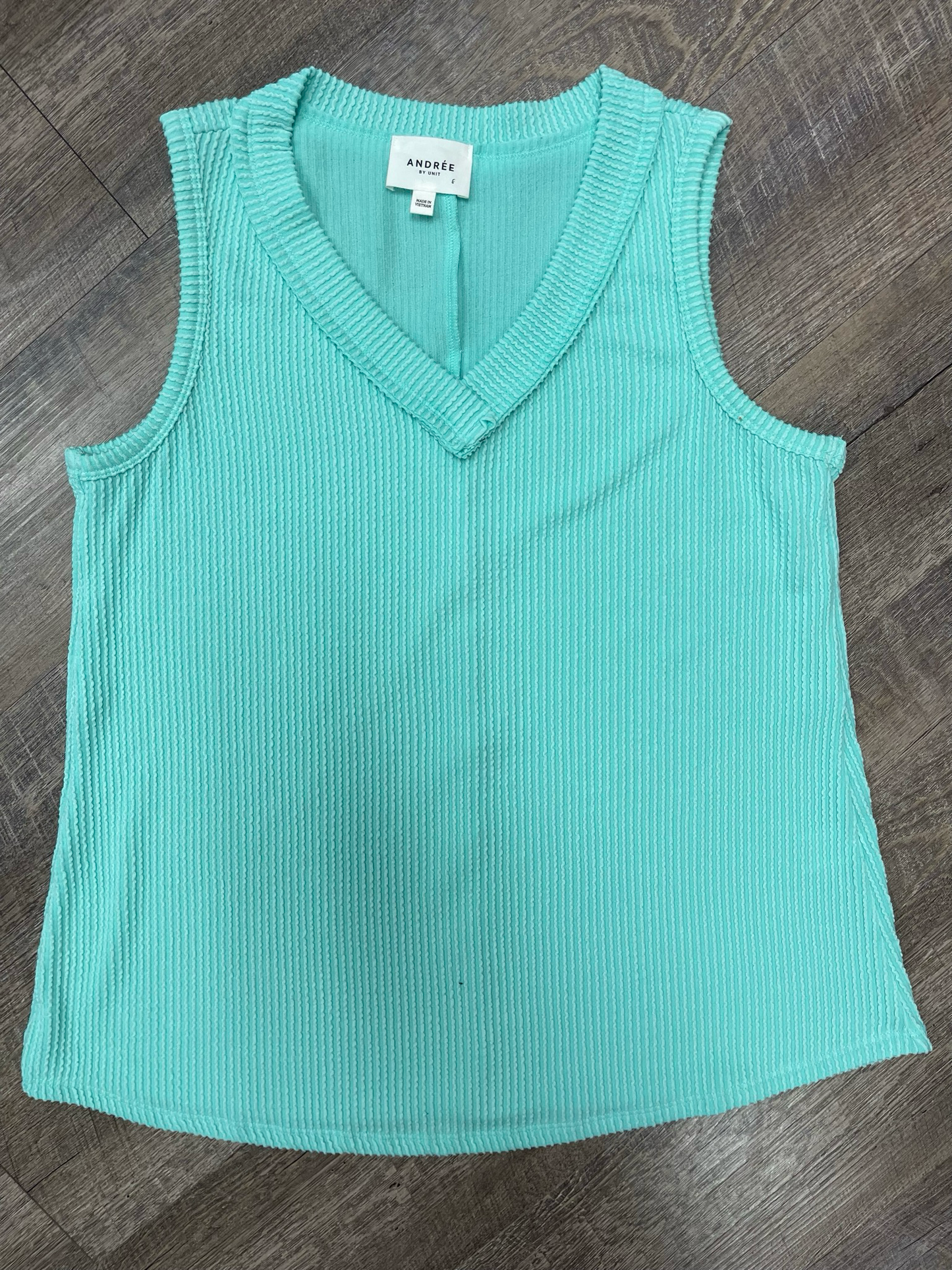 Sleeveless V