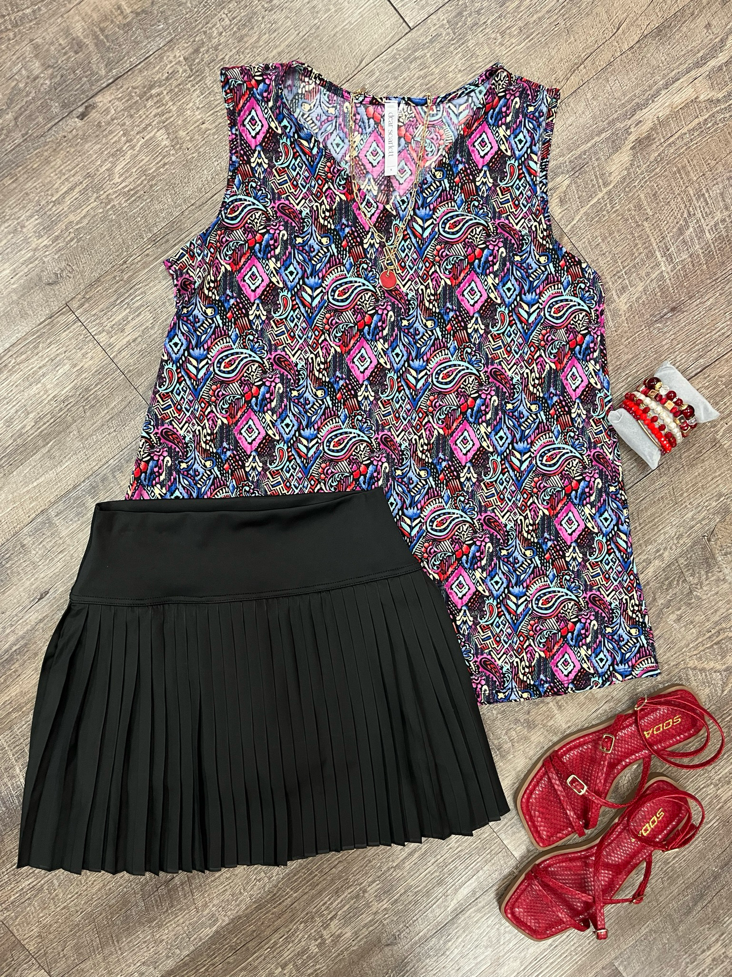 Black Multi V