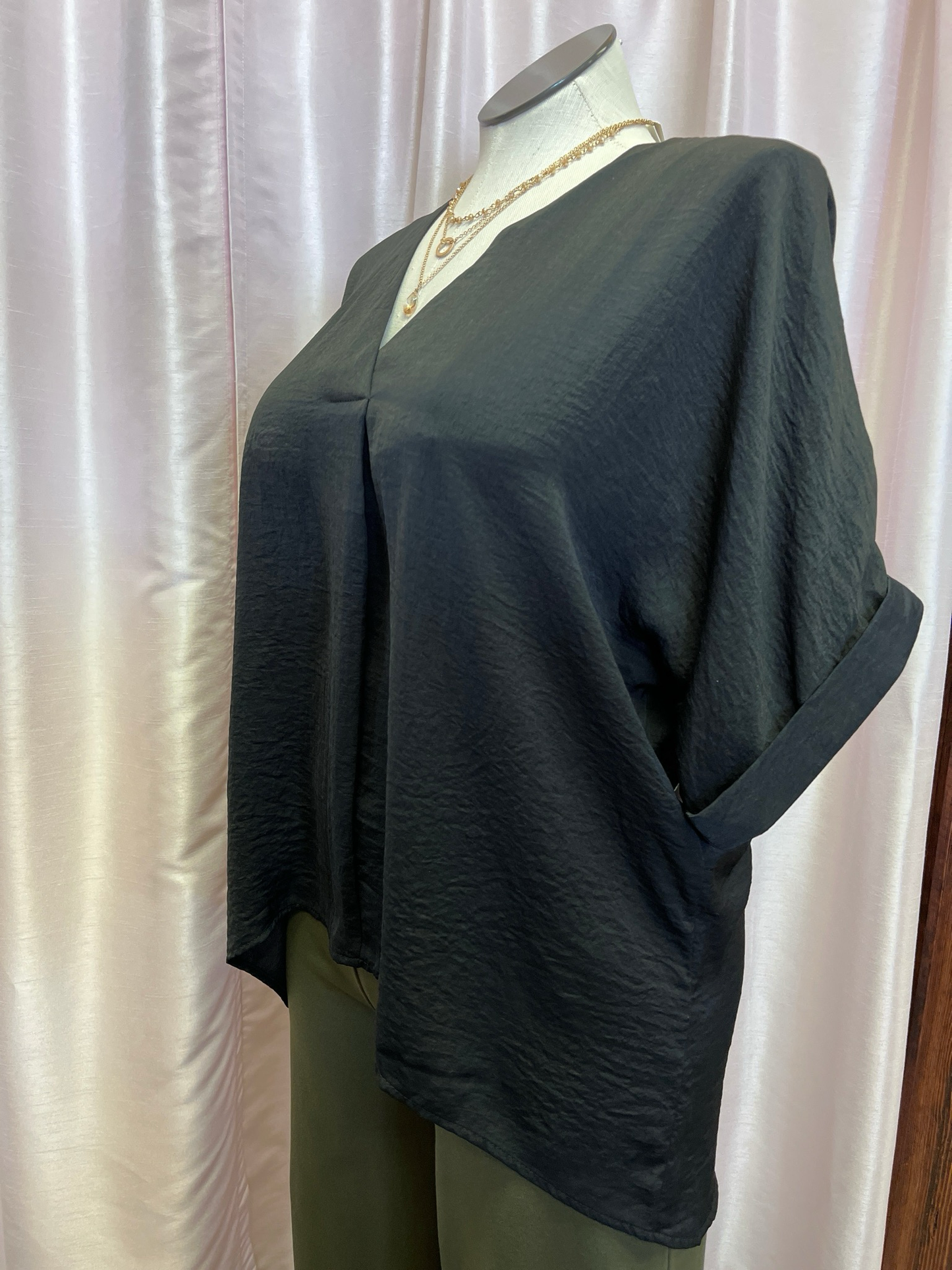 Seasonless Staple Black