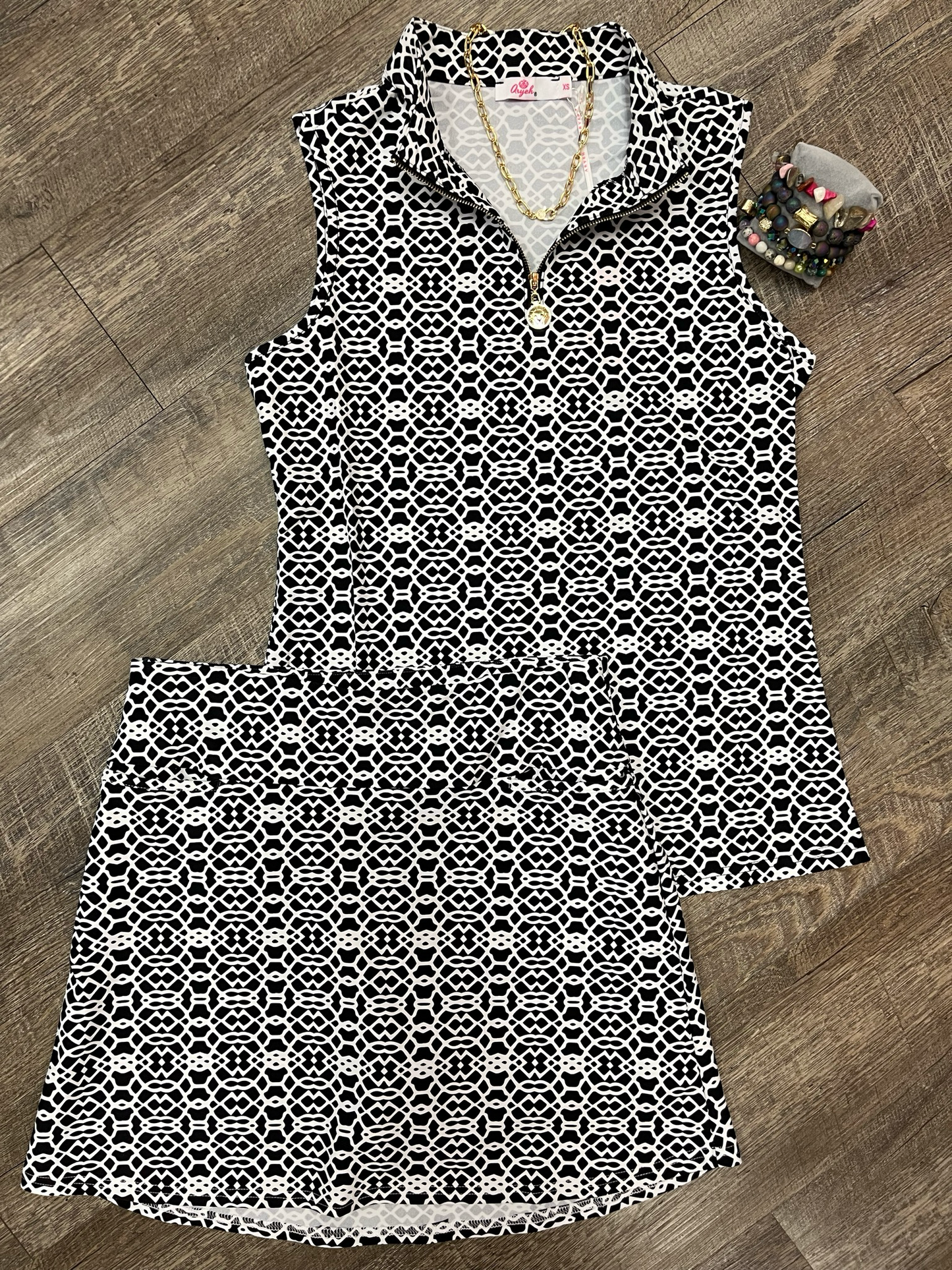 Elaine Sleeveless