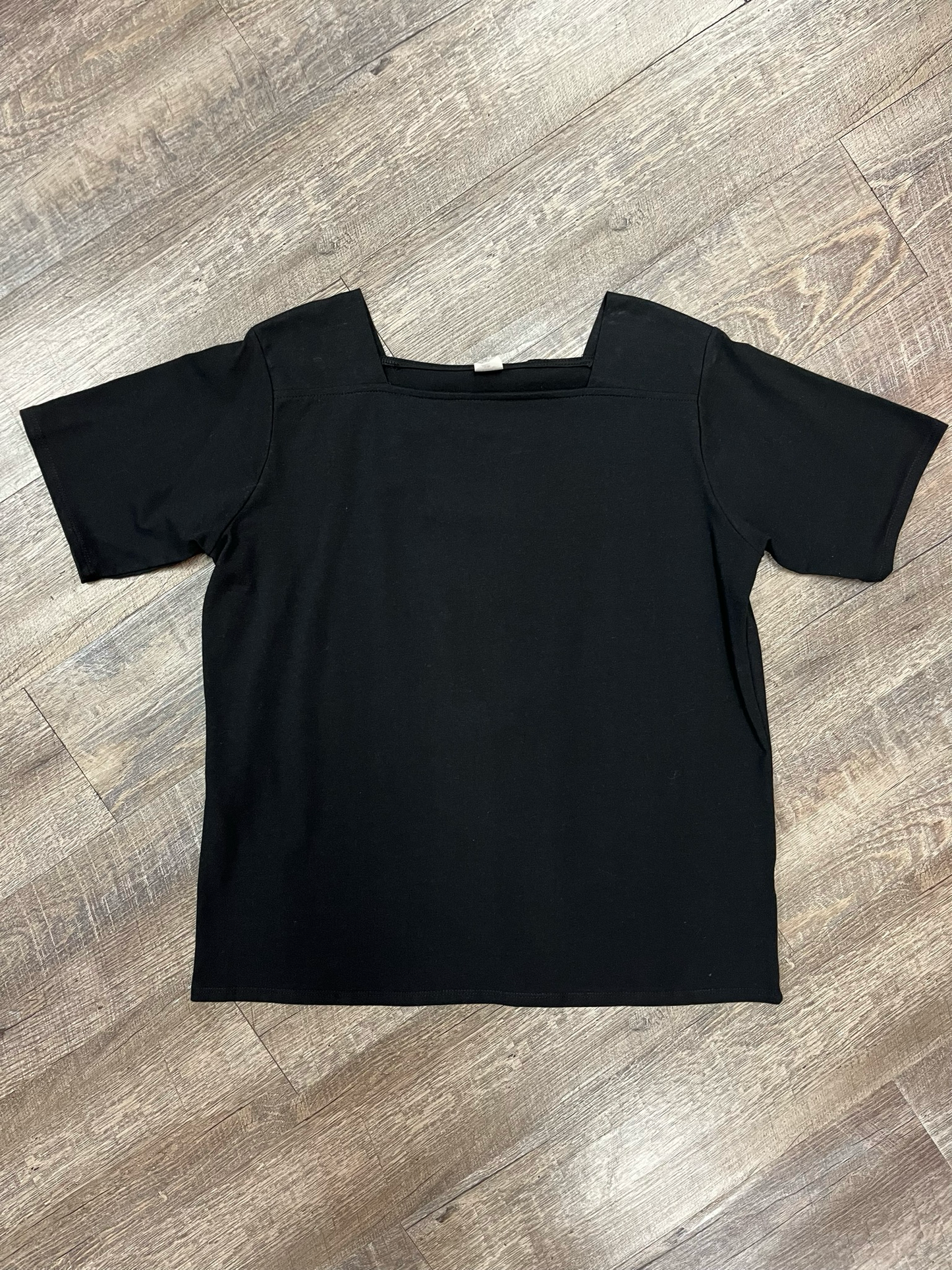 Square Neck