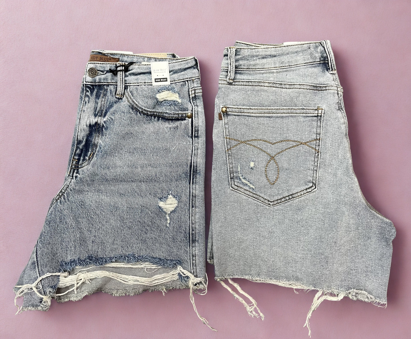Judy Blue White Rigid Magic Dad Shorts with Cell Phone Pocket