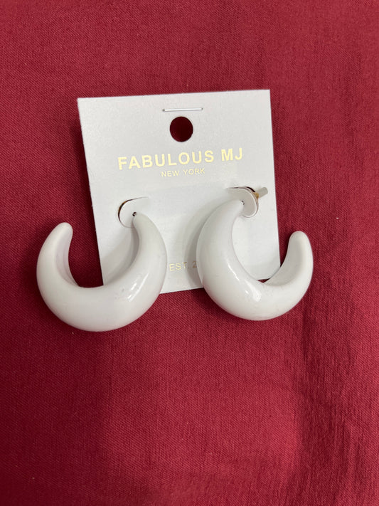 Bold Half Hoop