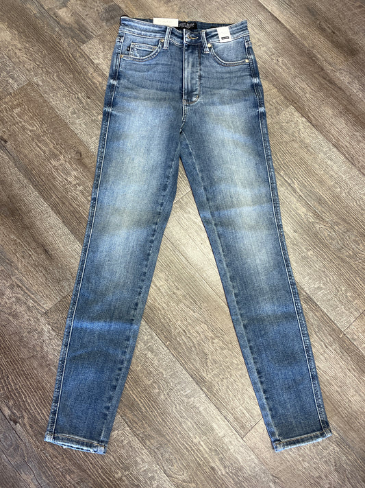 Contrast Skinny