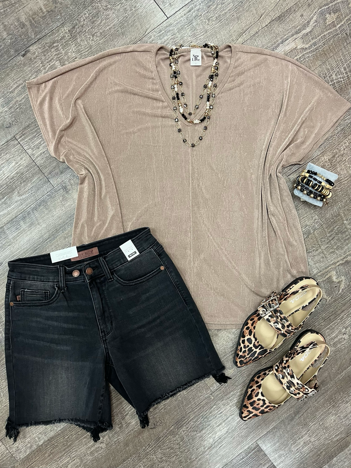 Loose V-Neck