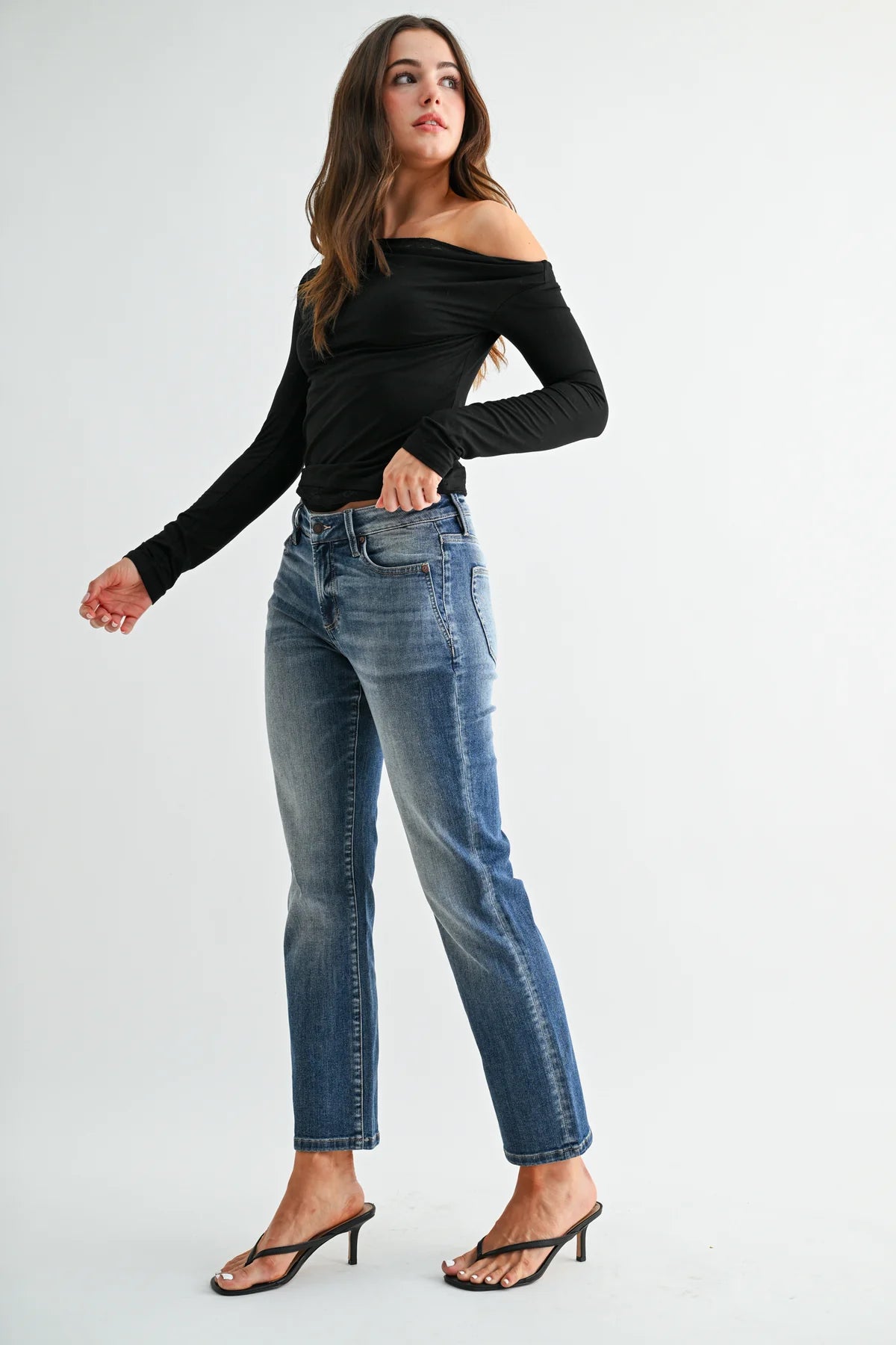 Mica Abbey Blue MR Straight Ankle Twist Pocket