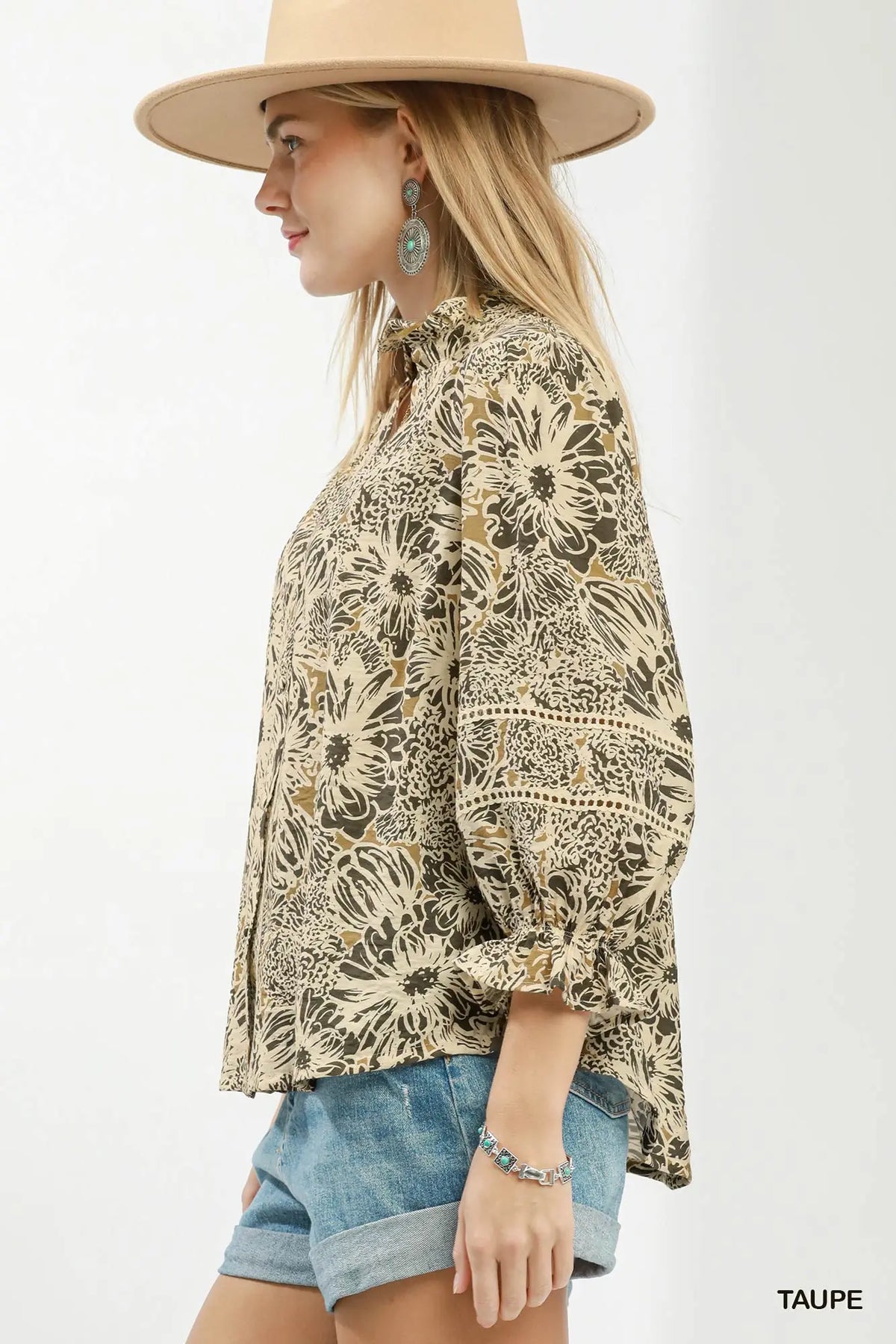 Umgee Floral Print Lace Trim Button Down Top